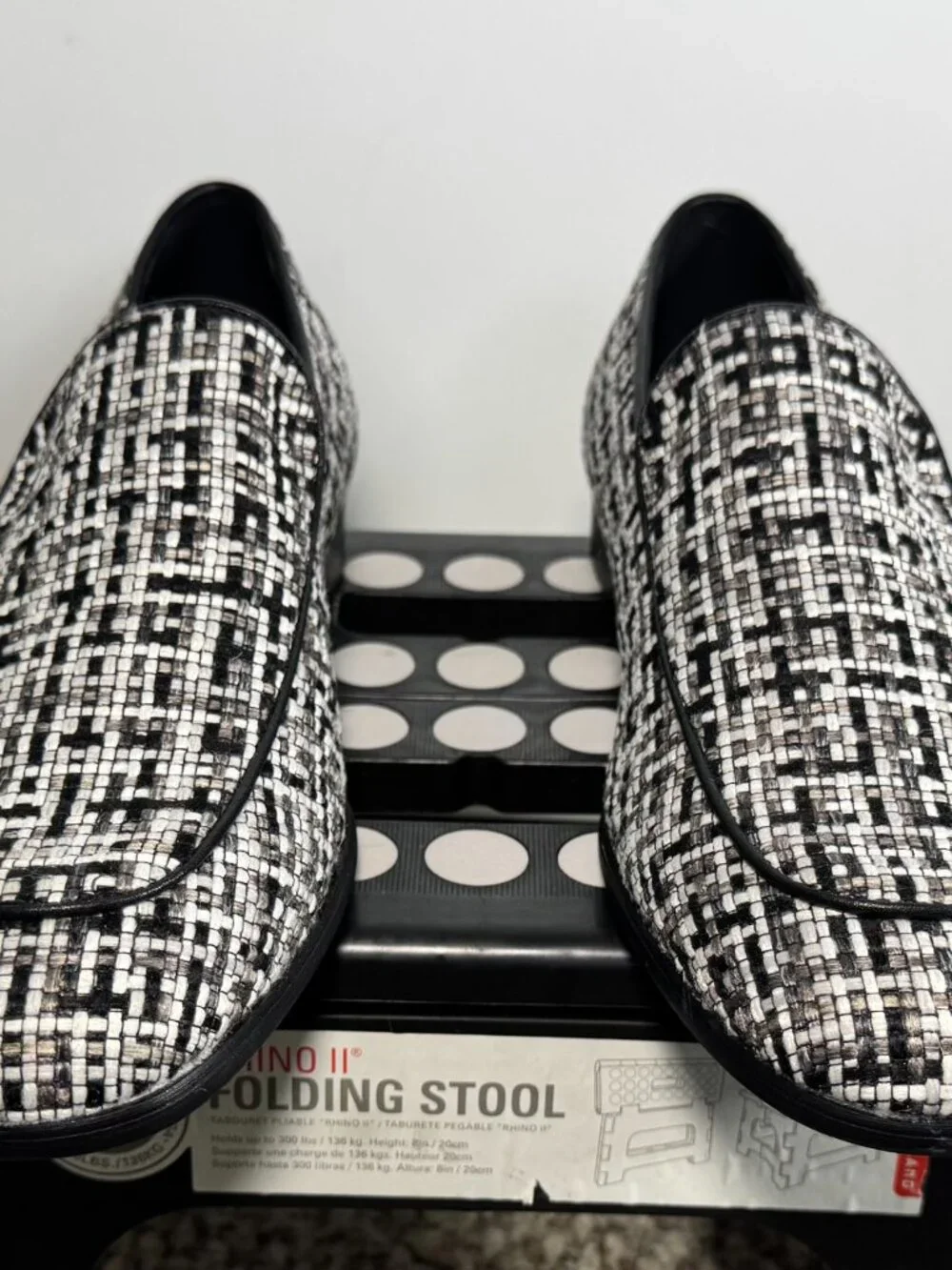 Steve Madden Men's Woven Dress Loafers Black White Size 9 Brand New